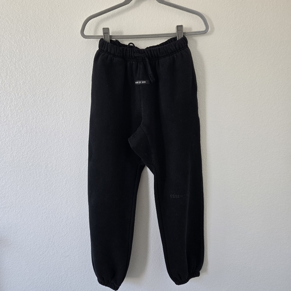 Fear of God Essentials Black Color Sweatpants size Small - Picture 2 of 16